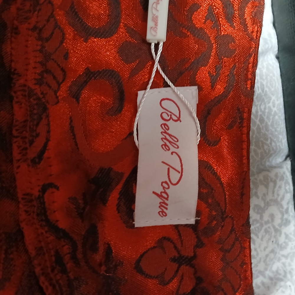 Luxurious Red Brocade Maxi Skirt with Black Ribbon Details - Picture 4 of 7